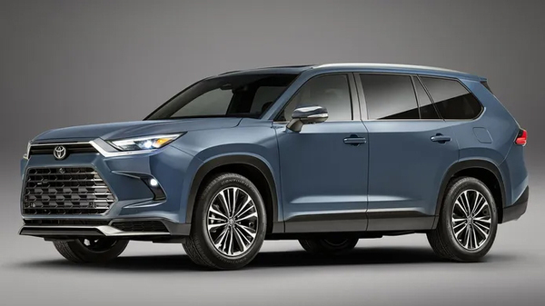 Toyota presenta en el Salón de Chicago el nuevo todocaminos Grand Highlander - Revista PLUS