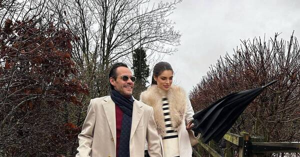 La Nación / ¿De luna de miel? Marc Anthony y Nadia Ferreira inician gira por Nueva York