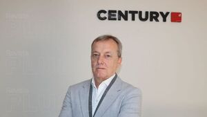 Kurt Falk: “La tecnología debe estar al servicio de las personas, y no a la inversa” - Revista PLUS