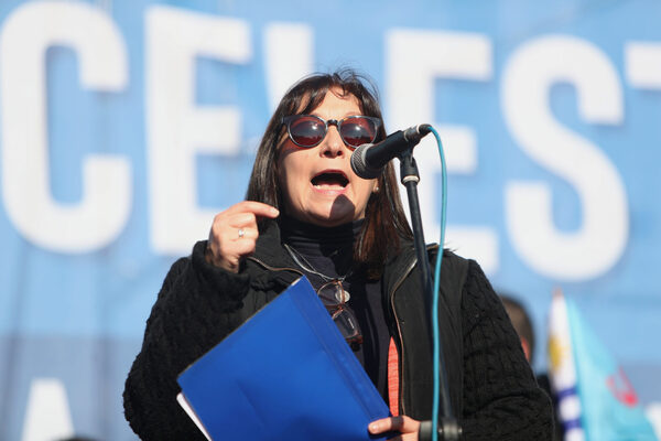 Central sindical uruguaya convoca a un paro de mujeres para el 8M - MarketData