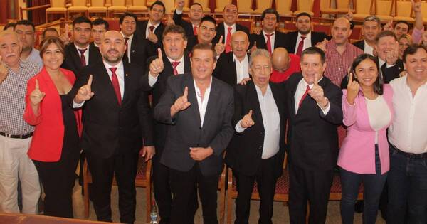 La Nación / Unidad colorada se consolida en Lambaré