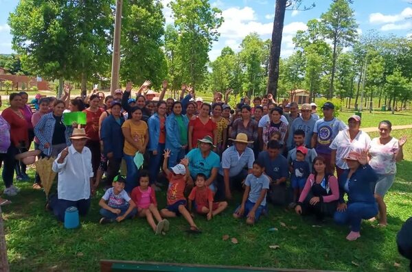 Rechazan horario extendido por falta de almuerzo escolar en escuela de Caaguazú - Nacionales - ABC Color