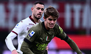 Versus / Con Antonio Sanabria de titular, Torino cae ante el Milan en San Siro