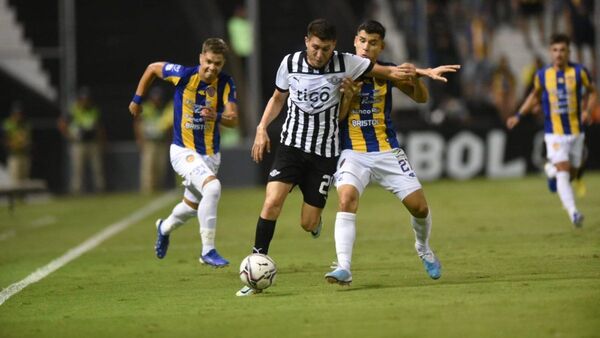 Libertad y Luqueño empatan en frenético juego