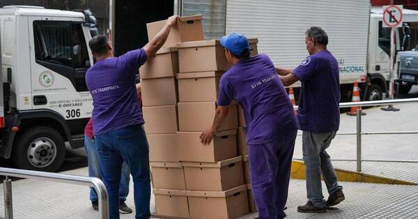 La Nación / Feprinco critica falta de digitalización documental