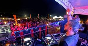 La Nación / El Retrovisor Verano le pone ritmo a la noche en el Yacht