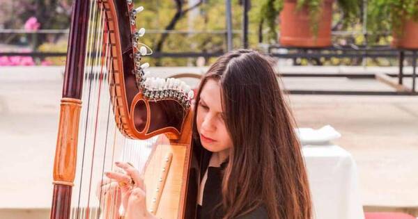 La Nación / Música y juegos en el Parque Caballero