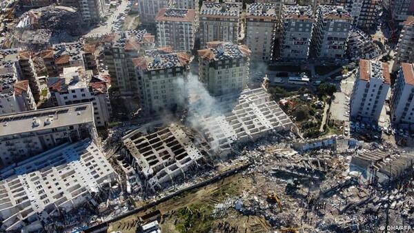 Los muertos en Turquía por los terremotos ascienden a casi 21.000 - El Independiente