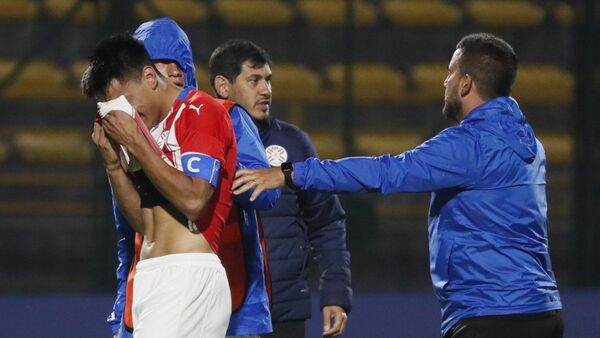 A levantar cabeza para soñar con el Mundial