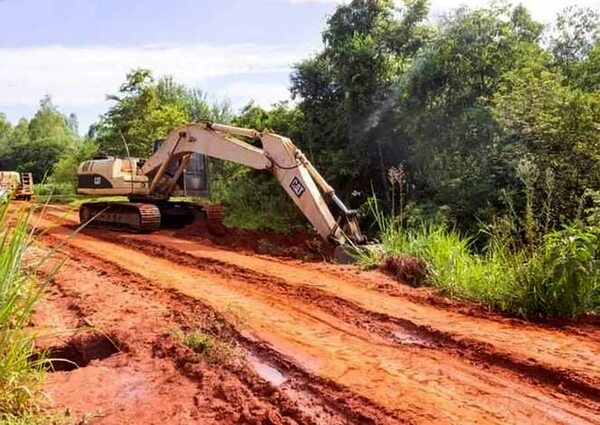 Reemplazarán deteriorado puente tras quejas de vecinos - ABC en el Este - ABC Color