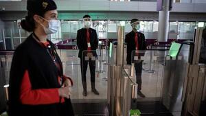 Sorpresiva huelga obliga a cancelar la mitad de los vuelos en un aeropuerto de París