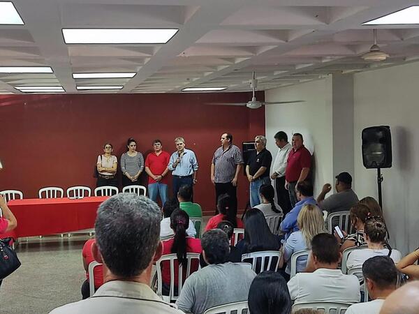 Diario HOY | Funcionarios de Copaco llevan seis meses sin cobrar sueldo y apuntan a Vallese