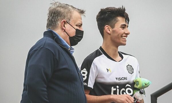 Mati Almeida firma con Olimpia hasta el 2025
