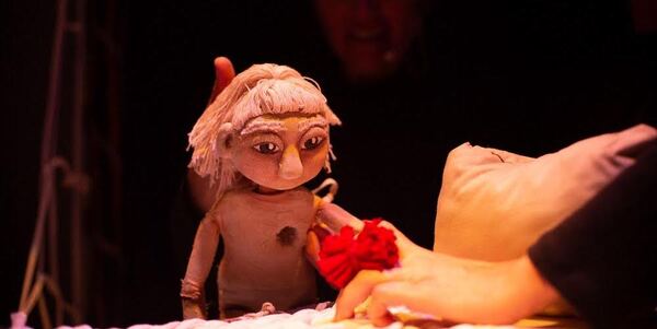 Diario HOY | "Secretos de Ñanduti": Títeres y teatro de sombras en el Ignacio A. Pane