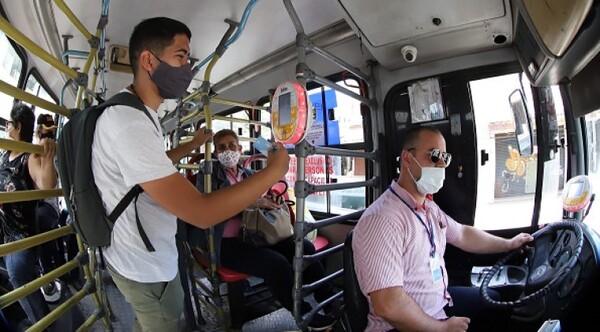 Diario HOY | Billetaje electrónico: MEC deberá informar qué escuelas recibirán la tarjeta