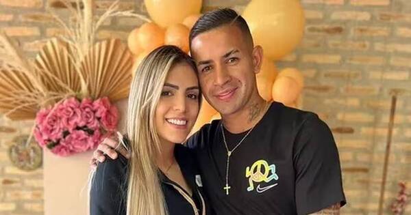 La Nación / Derlis González y su esposa Karimi Chávez celebran 11 años de amor