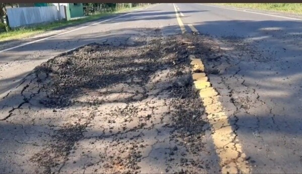Marito inauguró ruta con baches en San Pedro - La Tribuna