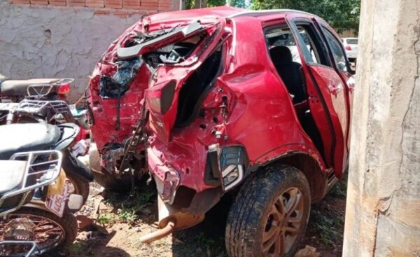 Joven sufrió lesiones en violento accidente sobre la Ruta PY07