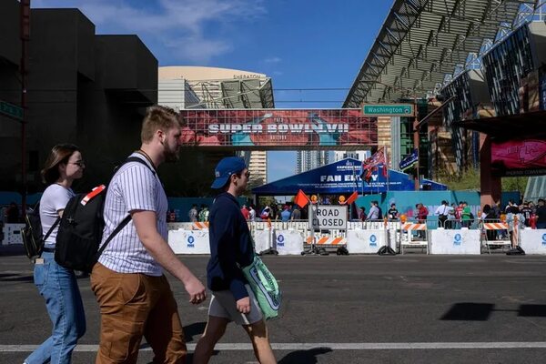 La entrada más barata de Super Bowl a 24 horas del partido vale 4.100 dólares - Polideportivo - ABC Color