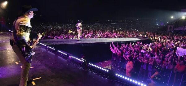 Distintos sectores destacan el efecto derrame que generan los conciertos - Nacionales - ABC Color