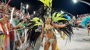 Segunda noche de éxito en el Carnaval Encarnaceno 2023 - Nacionales - ABC Color