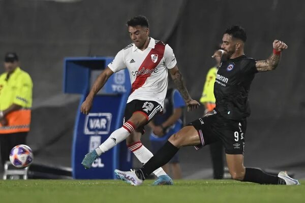 River gana con dos penales y Boca pierde ante Talleres - Fútbol Internacional - ABC Color