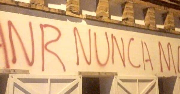 La Nación / Alertan sobre nuevas agresiones y vandalismo contra colorados