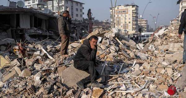 La Nación / Tras terremoto, Turquía se vuelve contra constructores inmobiliarios