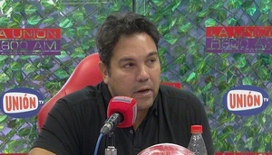 Euclides ya es muy difícil que pelee 'con fuerza' entre Santi Peña y Efraín, según Tuma