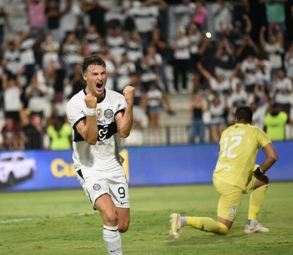 Olimpia muestra autoridad y castiga con goleada a Tacuary
