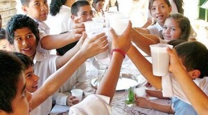 Diario HOY | Transferir a las madres los fondos de la merienda escolar, idea traída de los pelos, opinan