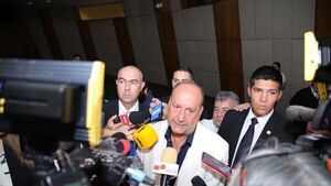 Salomón afirma que no hay riesgo en financiamiento de campaña en ANR 