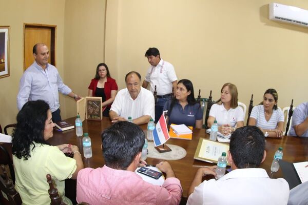 REUNIÓN INTERINSTITUCIONAL PARA LA PROTECCIÓN Y CONSERVACIÓN DE LAS DUNAS DE SAN COSME Y DAMIÁN. - Itapúa Noticias