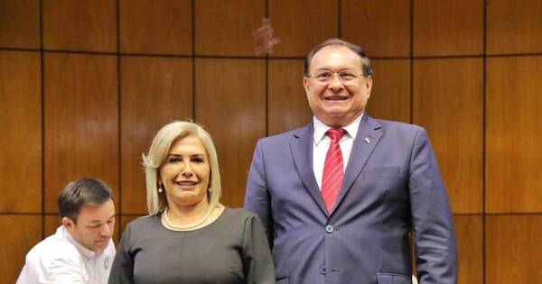 La Nación / Hermelinda Alvarenga y Ramón Retamozo son los designados por el Senado para integrar el JEM