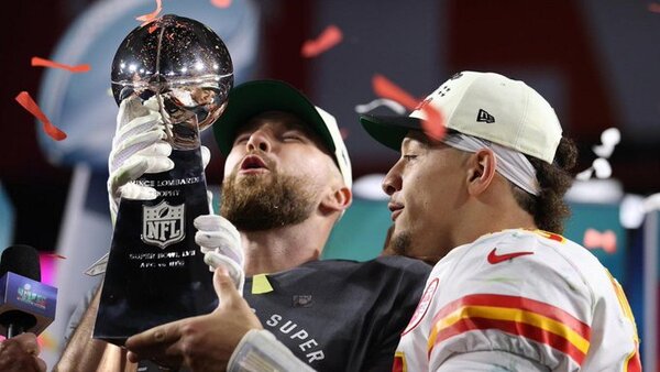 Los Chiefs conquistan de remontada el Super Bowl