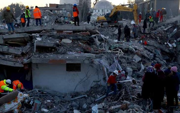 Sube a 35.000 el número de fallecidos por los terremotos en Turquía y Siria – Prensa 5