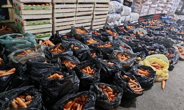 Decomisan vehículos y productos en el Puente de la Amistad