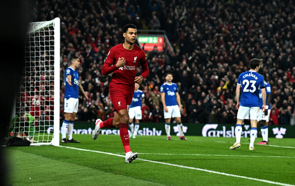 Versus / Liverpool se queda con el "derbi" ante Everton y gana su primer partido por Premier en el 2023