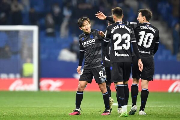 La Real Sociedad evita un susto contra el Espanyol - Fútbol Internacional - ABC Color
