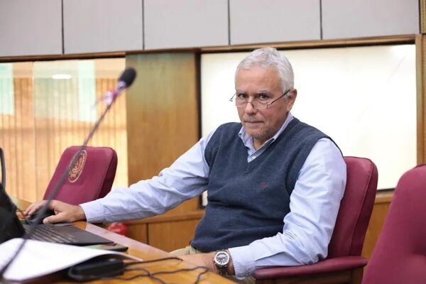 Fidel Zavala declaró más de G. 1.000 millones para buscar su reelección - Política - ABC Color