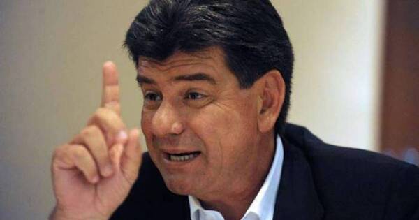 La Nación / La Concertación solo se ocupa del expresidente y no define propuestas, señala diputado