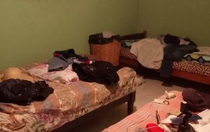 Vestidos de policía, delincuentes protagonizaron asalto tipo comando para llevarse armas