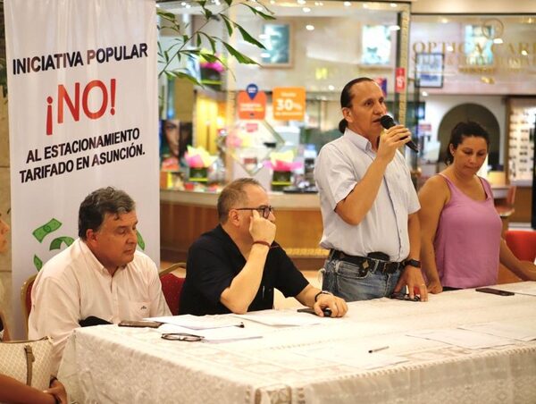 Recolectan firmas para dejar sin efecto el estacionamiento tarifado en Asunción · Radio Monumental 1080 AM