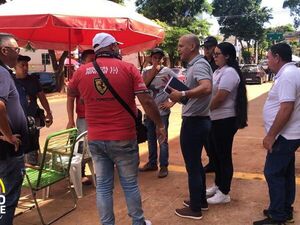 Municipalidad de CDE pacta con cambistas para el despeje de espacios públicos - La Clave
