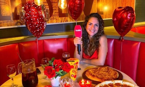 Celebra el día de los enamorados con PizzaHut