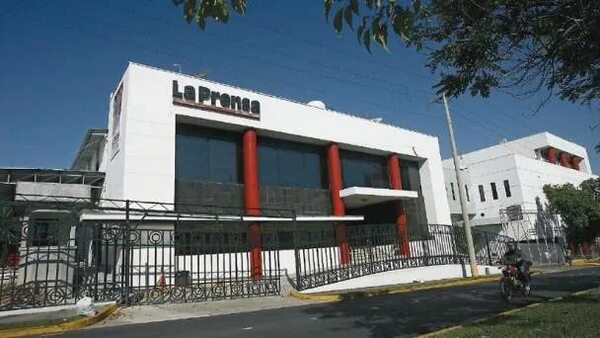 SIP denuncia “abuso de demandas” contra periodistas y medios en Panamá - Mundo - ABC Color