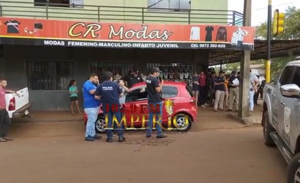 Comunicador fue herido de muerte en el momento en que se detuvo con el semáforo en rojo - Radio Imperio