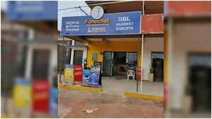 Hurtan celulares y otros artículos electrónicos de un comercio en Fram