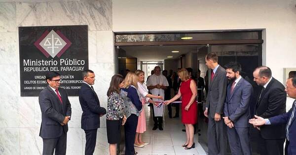 La Nación / Sandra Quiñónez inaugura nueva sede para departamento de delitos de anticorrupción