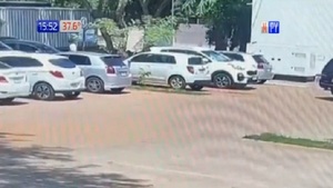 Tortoleros en acción en estacionamiento de IPS - Noticias Paraguay